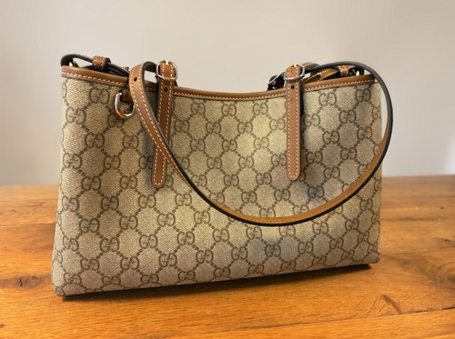 Gucci emblem shopper - gg,